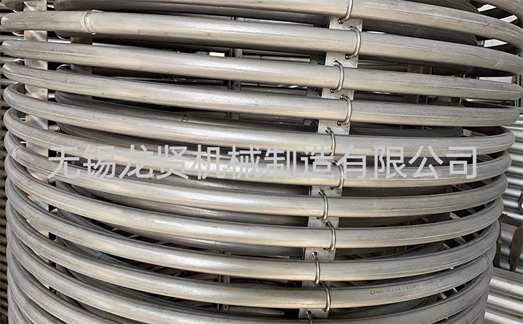 焊接不銹鋼盤管時(shí)，如何避免出現(xiàn)氣孔和裂紋？